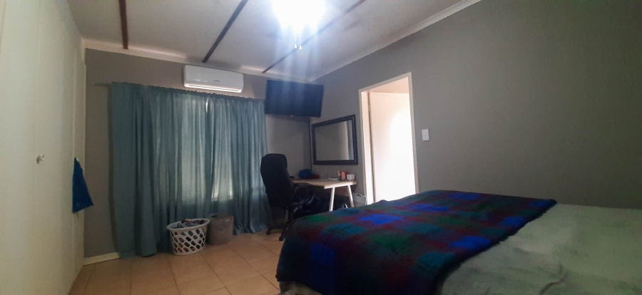 To Let 3 Bedroom Property for Rent in Bodorp North West